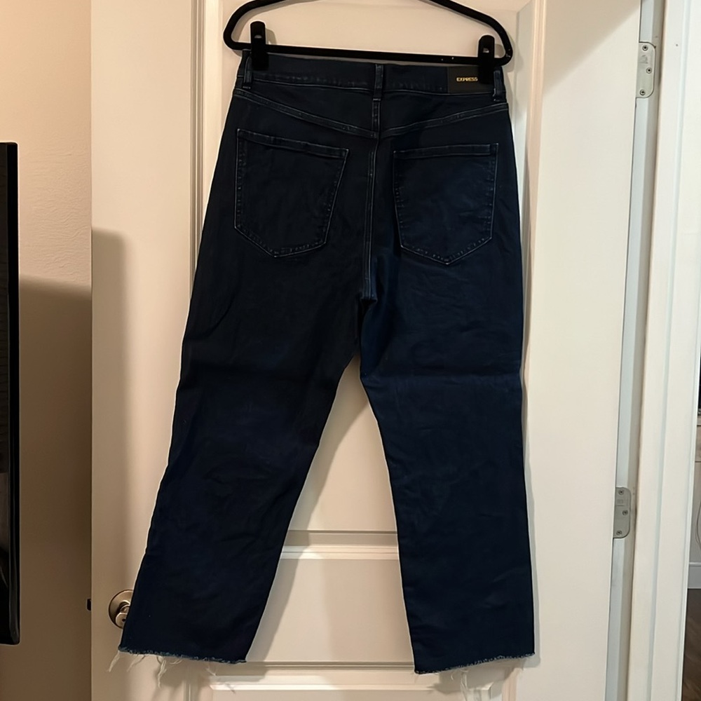 Express Jeans - Picture 2 of 6